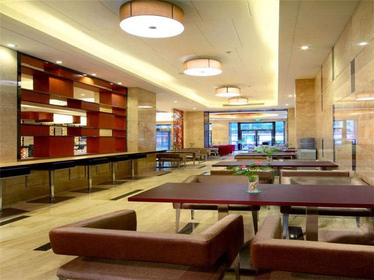 鄭州山水時(shí)尚商務(wù)酒店設(shè)計(jì)案例-酒店自助餐廳