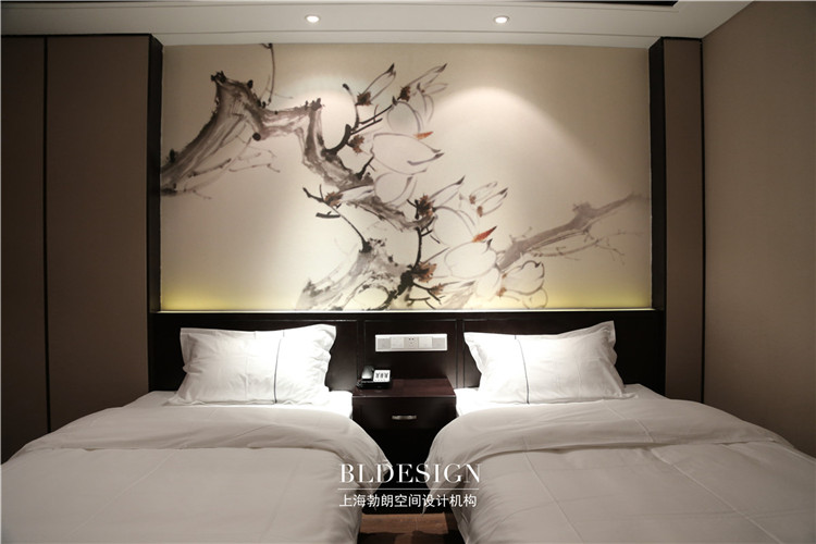 河師大沁園精品商務酒店標準間設(shè)計實景圖