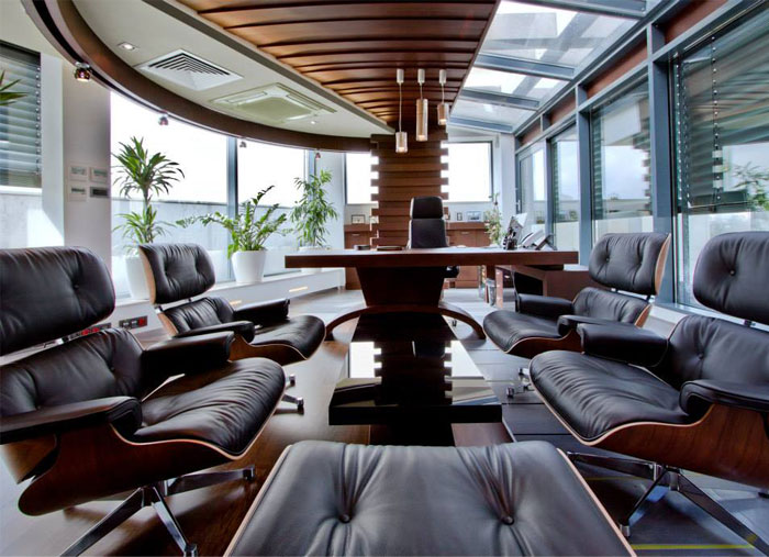 高端大氣的辦公室裝修設(shè)計(jì)案例