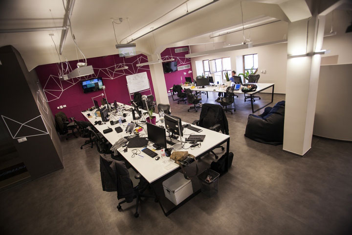 國外時尚特色辦公室設計效果圖