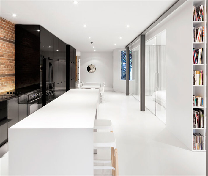 適合上班族的現(xiàn)代風(fēng)格別墅設(shè)計