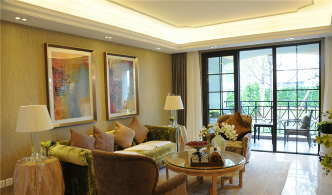 高端大氣上檔次——云南九夏云水銷售中心設(shè)計