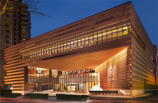 上海衡山路十二號(hào)豪華精選酒店門頭設(shè)計(jì)