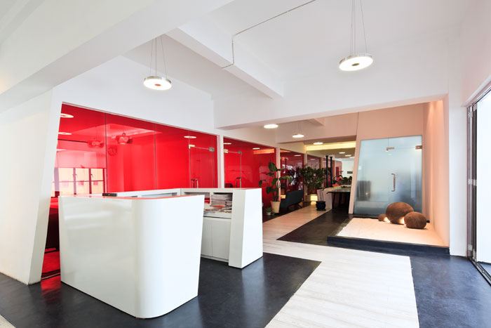 現(xiàn)代時尚風格辦公室裝修設計案例