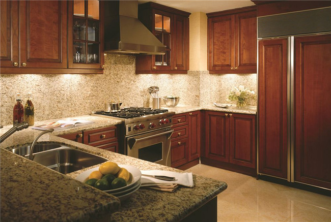 Acqualina溫泉度假酒店套房廚房設(shè)計