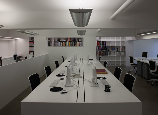 現(xiàn)代風(fēng)格簡(jiǎn)約辦公室裝修設(shè)計(jì)案例