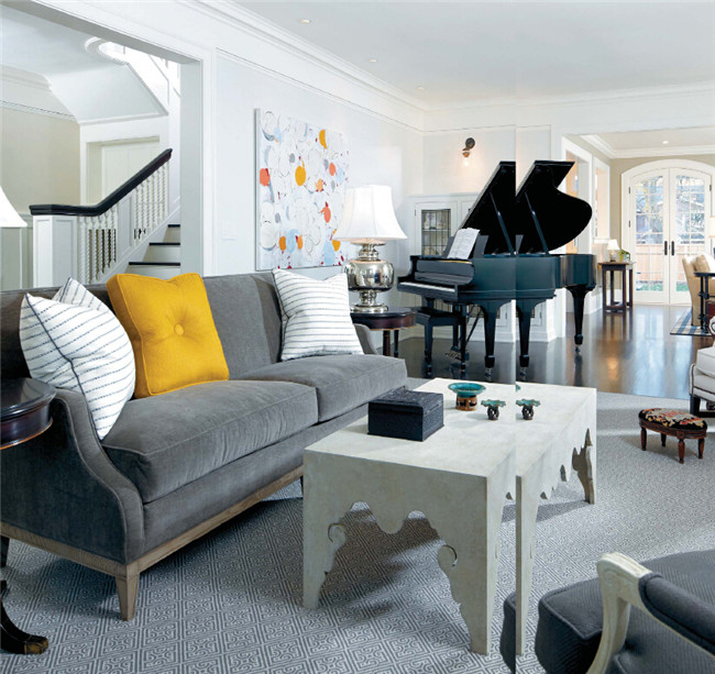 現(xiàn)代與古典相結(jié)合的別墅客廳設(shè)計方案