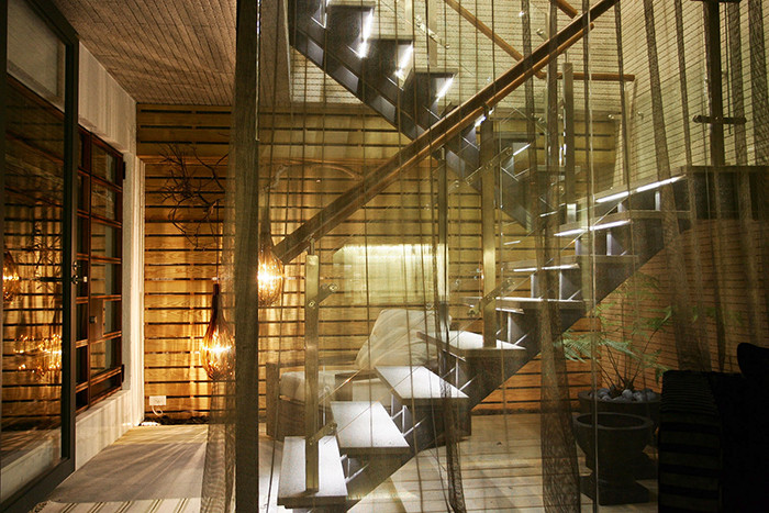 現(xiàn)代豪宅規(guī)劃設(shè)計