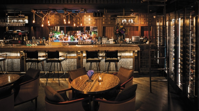 中西合璧的餐廳設(shè)計(jì)風(fēng)格