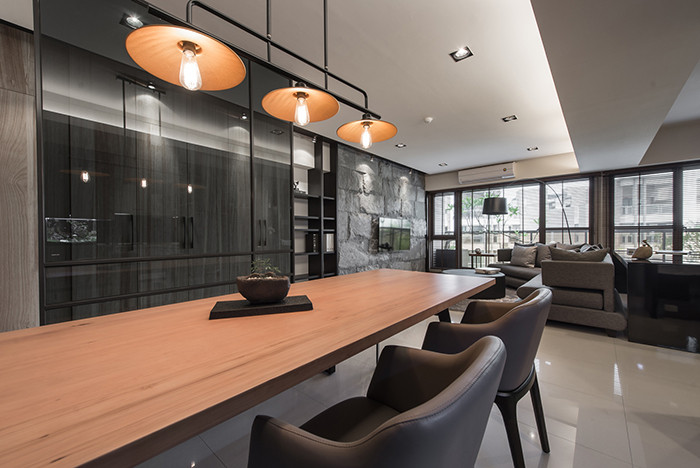 高端別墅餐廳設(shè)計(jì)效果圖