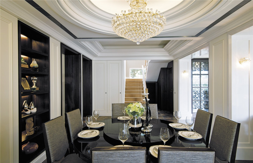 壹公館·經(jīng)典新古典復(fù)式別墅設(shè)計案例