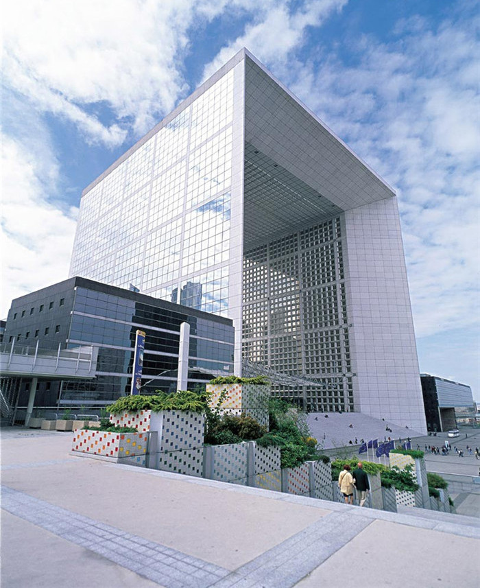 法國(guó)巴黎新凱旋門(mén)建筑