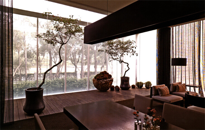 臨湖售樓處洽談室設(shè)計