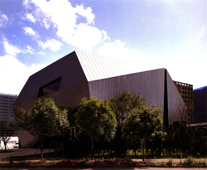 時(shí)尚獨(dú)特前衛(wèi)的售樓處外觀設(shè)計(jì)