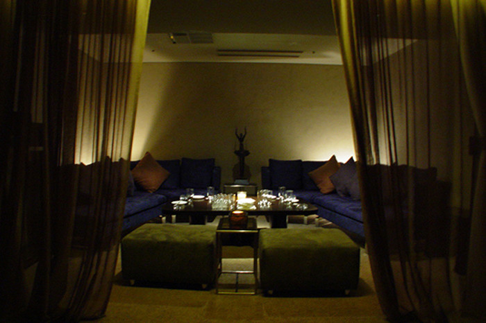 高檔休閑娛樂會所卡座區(qū)設計