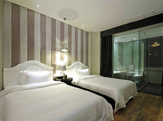 靜謐的酒店客房設(shè)計
