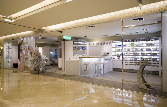 Dermalogica護(hù)膚品旗艦店門頭設(shè)計(jì)