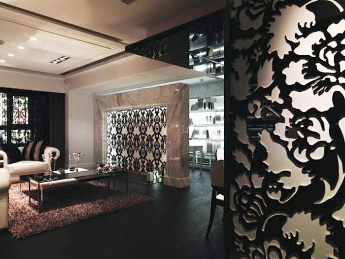 神秘低調(diào)的紫黑色系別墅客廳設(shè)計方案