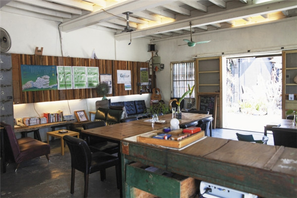 檔案室咖啡館設(shè)計(jì)