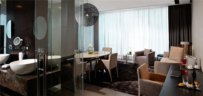 寬敞舒適、柔和的歐式客房