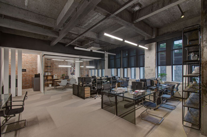 簡(jiǎn)約辦公區(qū)