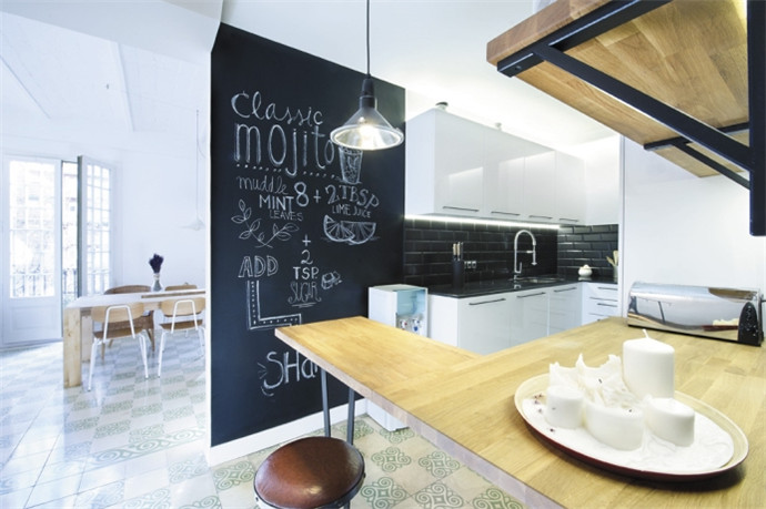 簡(jiǎn)單干凈的別墅室內(nèi)設(shè)計(jì)方案