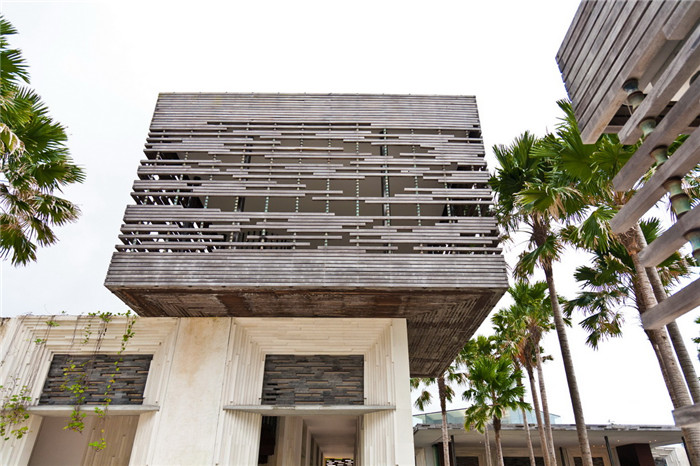 近景：酒店外觀設(shè)計(jì)