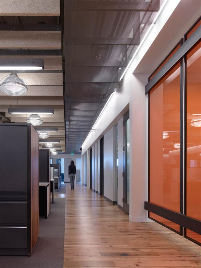 辦公室內(nèi)部走廊設(shè)計(jì)