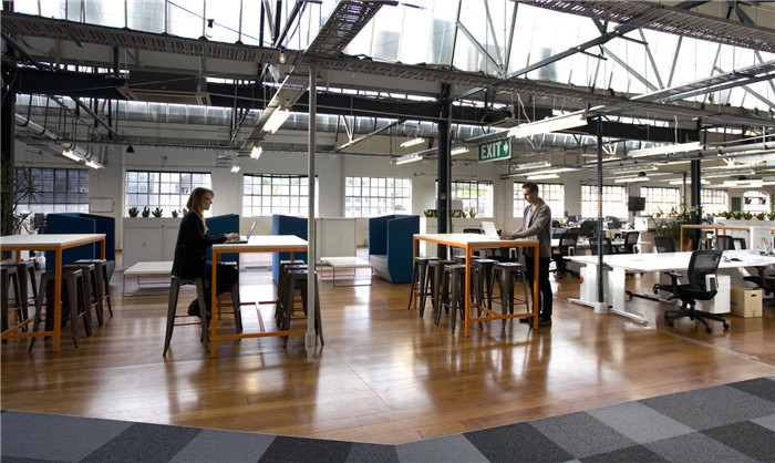 國外共用辦公室