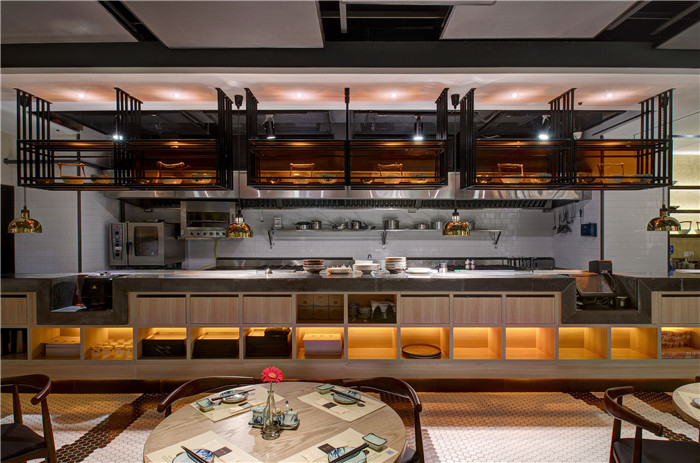 日式混搭工業(yè)風(fēng)格特色餐廳設(shè)計案例