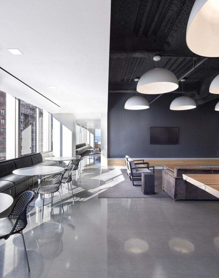 簡約舒適的現(xiàn)代特色辦公空間