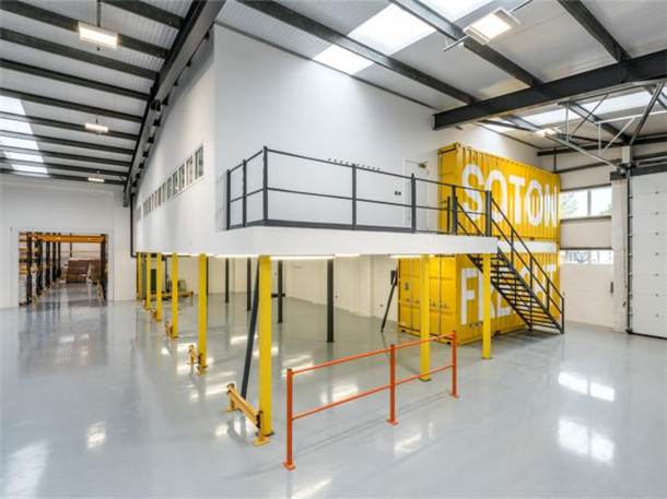 英國南安普頓貨運公司辦公室