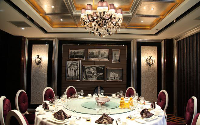 歐式奢華餐廳包房設(shè)計(jì)效果圖