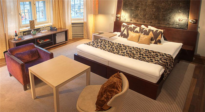 舒適的詩(shī)史主題酒店客房空間設(shè)計(jì)欣賞