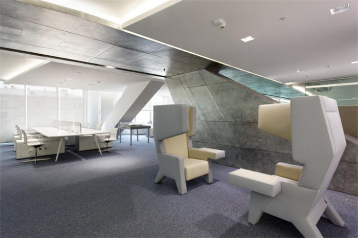 寬敞明朗的辦公室空間設(shè)計(jì)