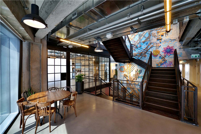 低調(diào)的辦公空間設(shè)計(jì)