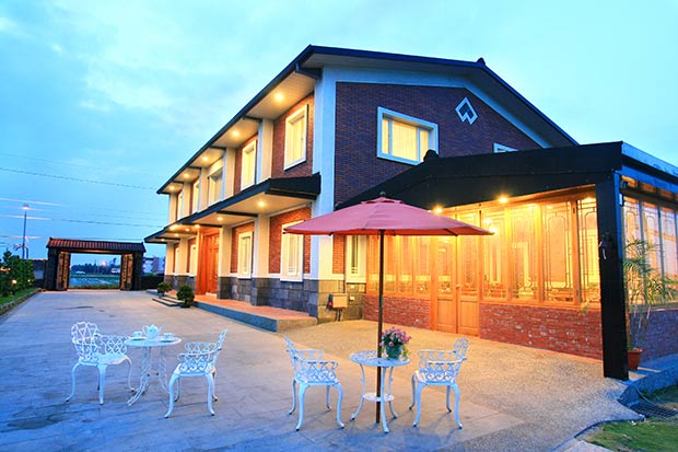 冬山河人文會所建筑外觀設(shè)計(jì)