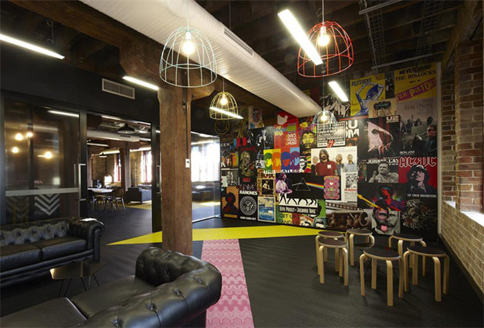 現(xiàn)代懷舊風(fēng)創(chuàng)意辦公空間設(shè)計(jì)