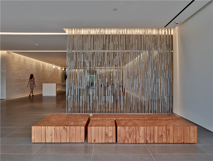 簡約現(xiàn)代辦公室室內(nèi)空間設(shè)計(jì)