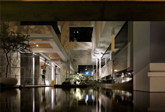 現(xiàn)代禪意日式餐廳入口設(shè)計