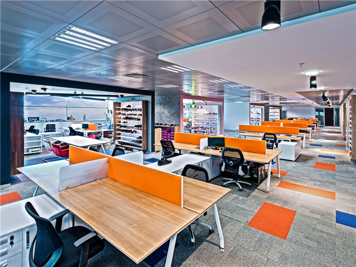 開(kāi)放式辦公區(qū)設(shè)計(jì)