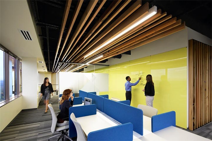 溫馨時(shí)尚的辦公室局部辦公區(qū)設(shè)計(jì)