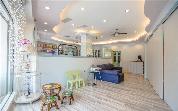 美容館前臺接待設(shè)計