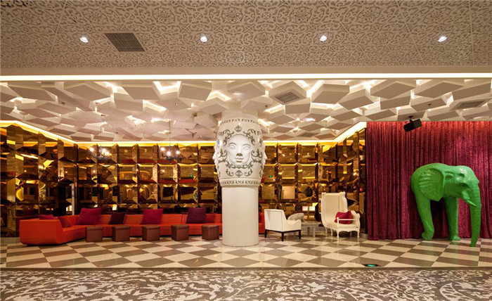 超前衛(wèi)奇幻樂(lè)園主題KTV