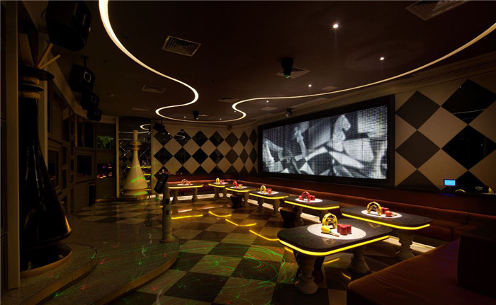 幻樂(lè)園主題量販KTV包房設(shè)計(jì)