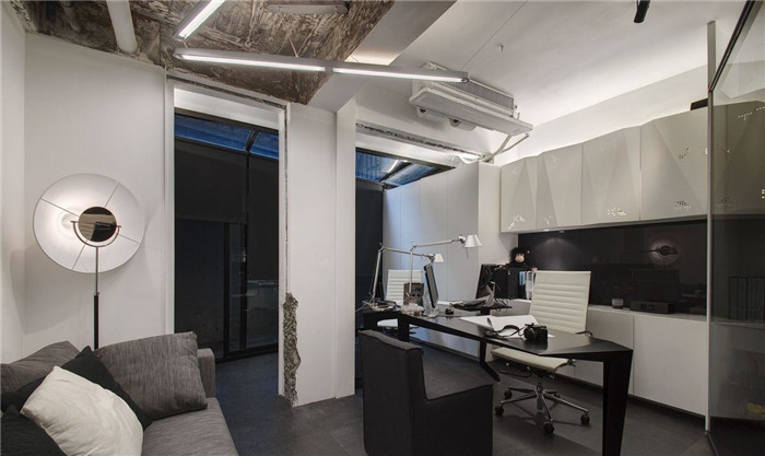 前衛(wèi)時尚的小型工作室設(shè)計效果圖