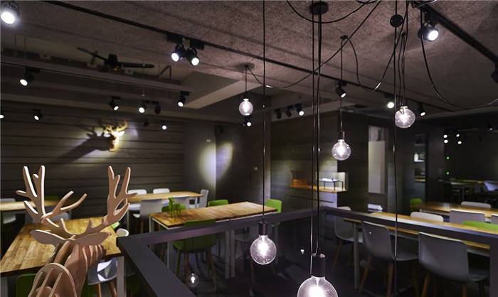 現(xiàn)代前衛(wèi)的都會(huì)休閑風(fēng)格小型餐飲空間設(shè)計(jì)方案說(shuō)明