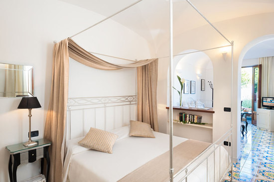 精致舒適的酒店客房空間設(shè)計(jì)欣賞