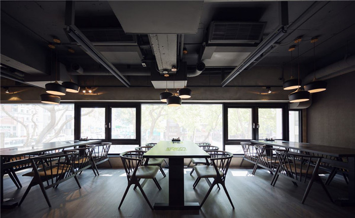 超簡約日式餐飲空間設(shè)計效果圖