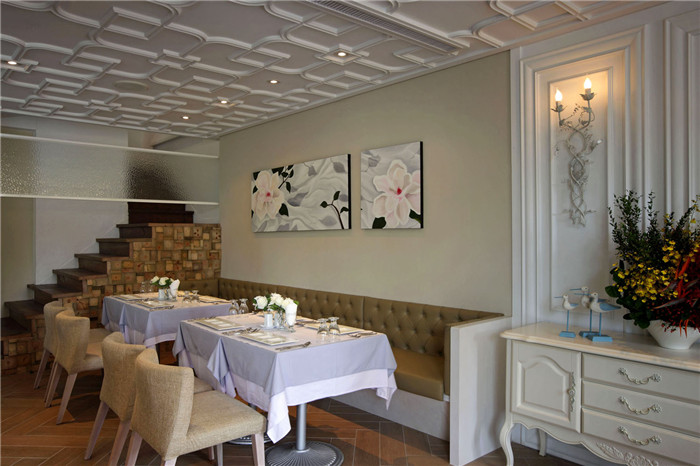 法式田園西餐廳設(shè)計(jì)案例